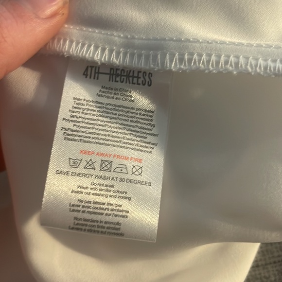 4TH & RECKLESS White Midi Wrap Dress Size Medium (8-10) NWT - Picture 12 of 13